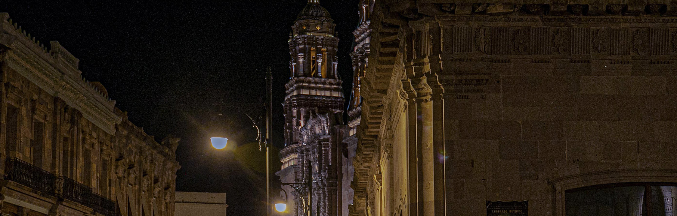 Centro Deportivo y Cultural Issstezac - Complejo deportivo en Zacatecas, Zacatecas - Vista 3 de 8 del perfil