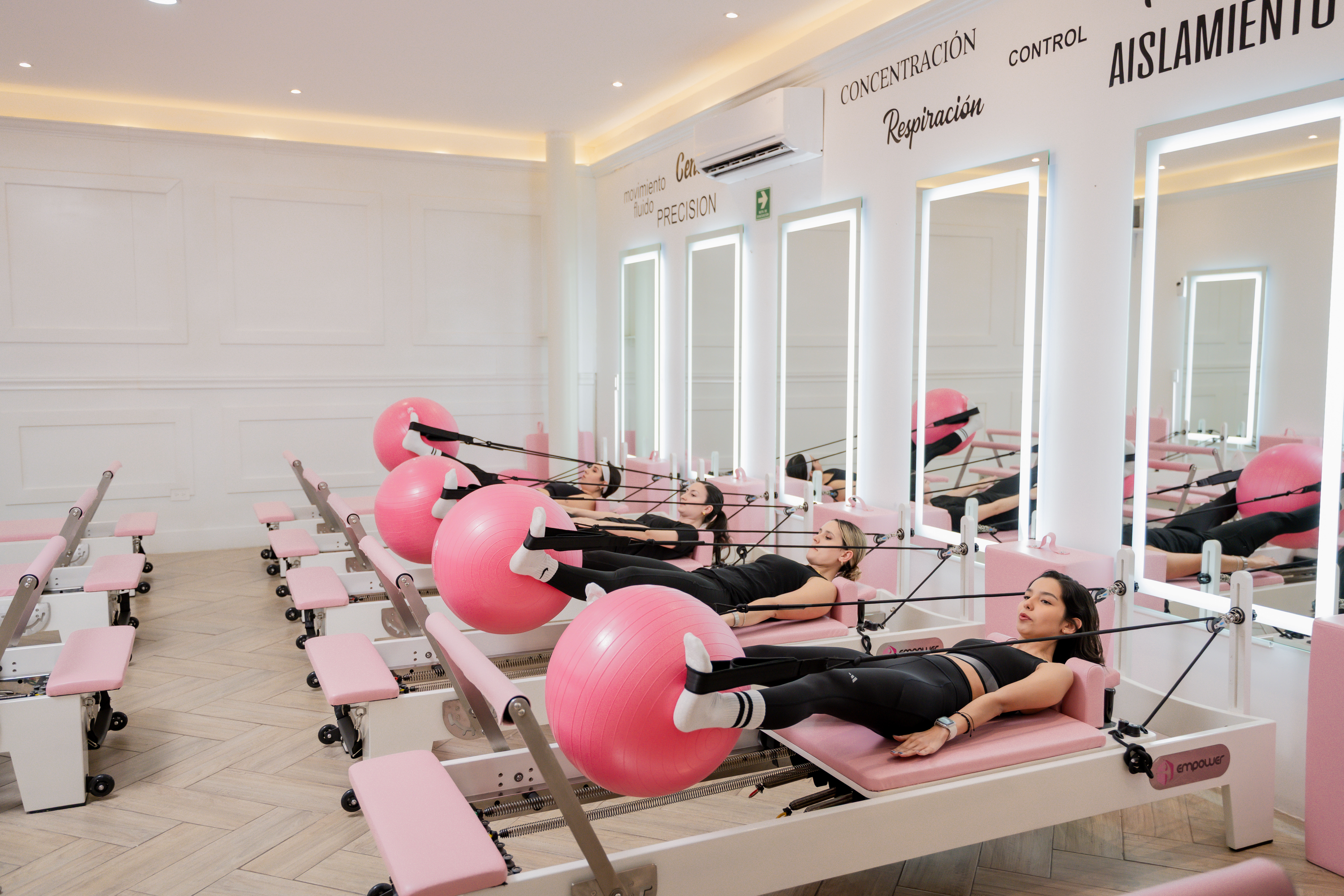 Empower Pilates - Estudio en Monterrey, Nuevo León - Vista 3 de 3 de las instalaciones de la academia