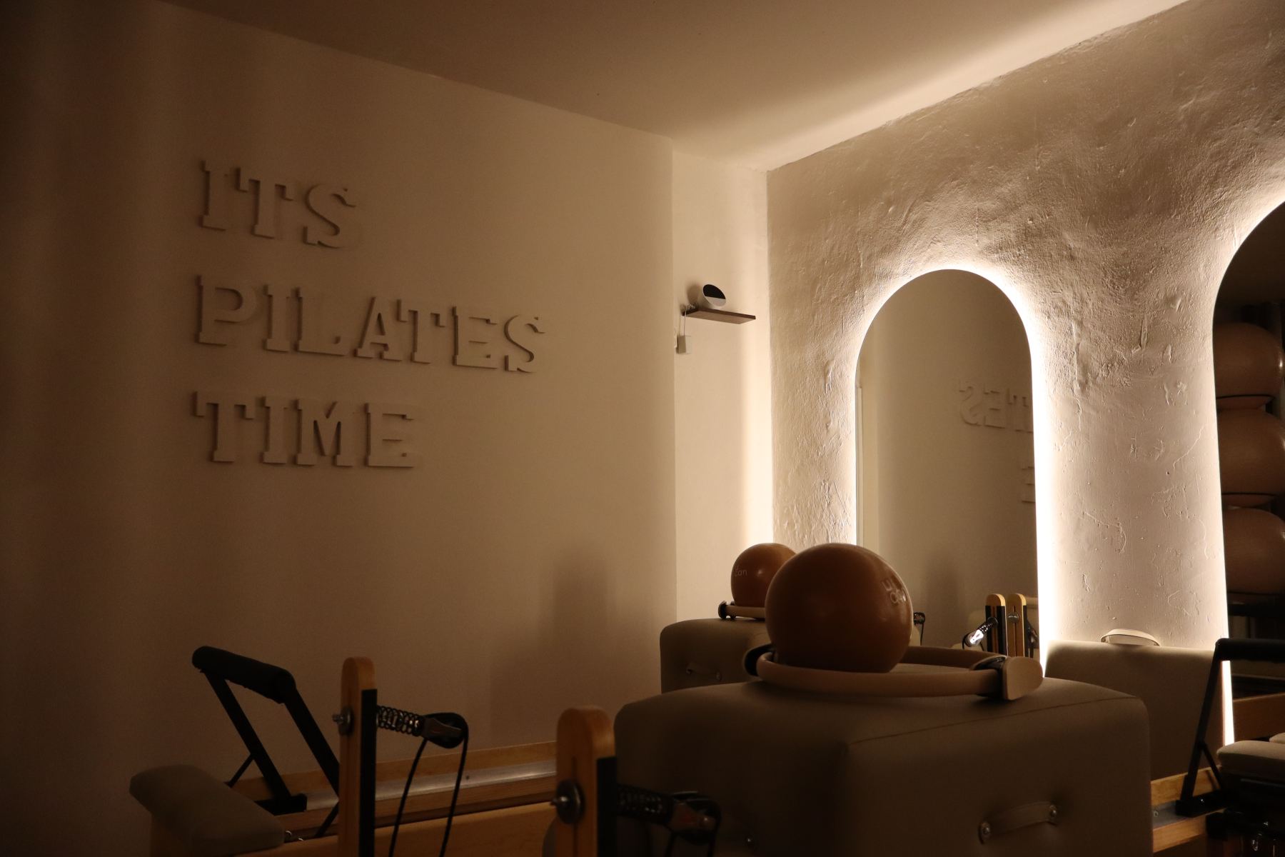 lóu Pilates Studio - Estudio en Tlalnepantla, Estado de México - Vista 5 de 8 de las instalaciones de la academia