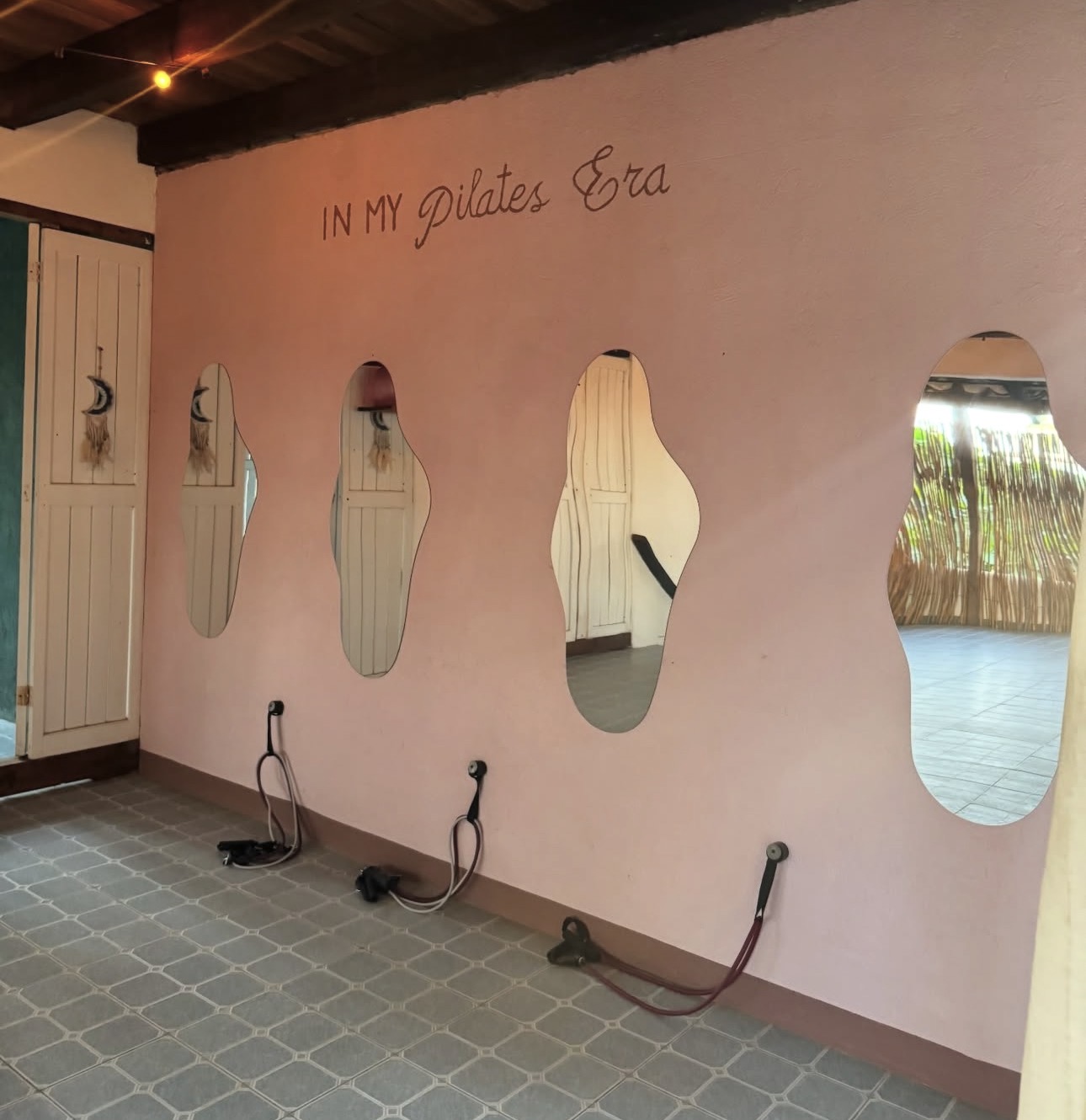 Luna Studio - Estudio en Acapulco, Guerrero - Vista 6 de 8 de las instalaciones de la academia